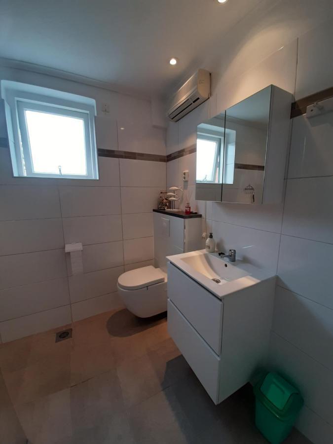 Vakantiewoning Het Olietunnetje Ovezande Esterno foto